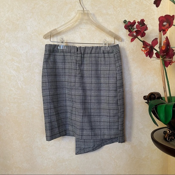 Chriselle Lim Collection Bianca Houndstooth Button Front Skirt Grey Size Medium - Picture 4 of 4